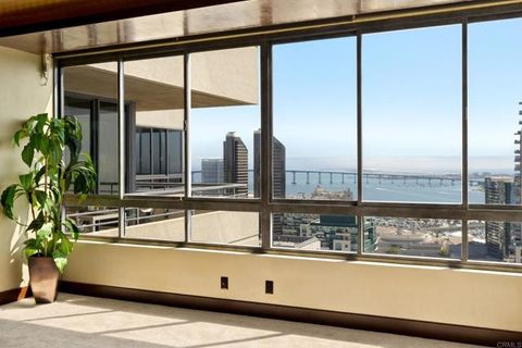 Tiny photo for 700 Front Street #2501, San Diego, CA 92101 (MLS # PTP2502571)