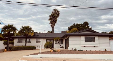 6186  Capri San Diego CA 92120