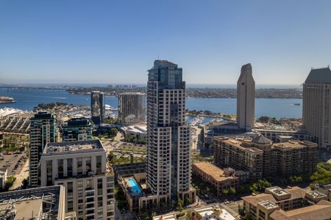 Tiny photo for 550 Front St #2702, San Diego, CA 92101 (MLS # 250030403)