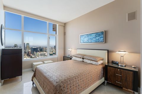 Tiny photo for 550 Front St #2702, San Diego, CA 92101 (MLS # 250030403)