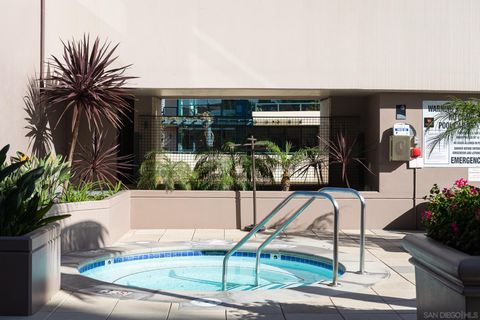 Tiny photo for 550 Front St #2702, San Diego, CA 92101 (MLS # 250030403)