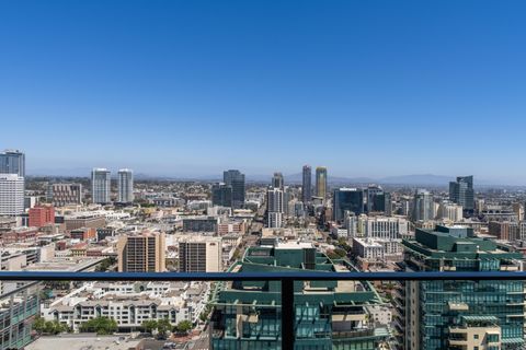 Tiny photo for 550 Front St #2702, San Diego, CA 92101 (MLS # 250030403)