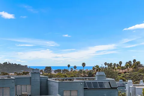 1046 America Way, Del Mar, CA 92014 - MLS#: 250024249