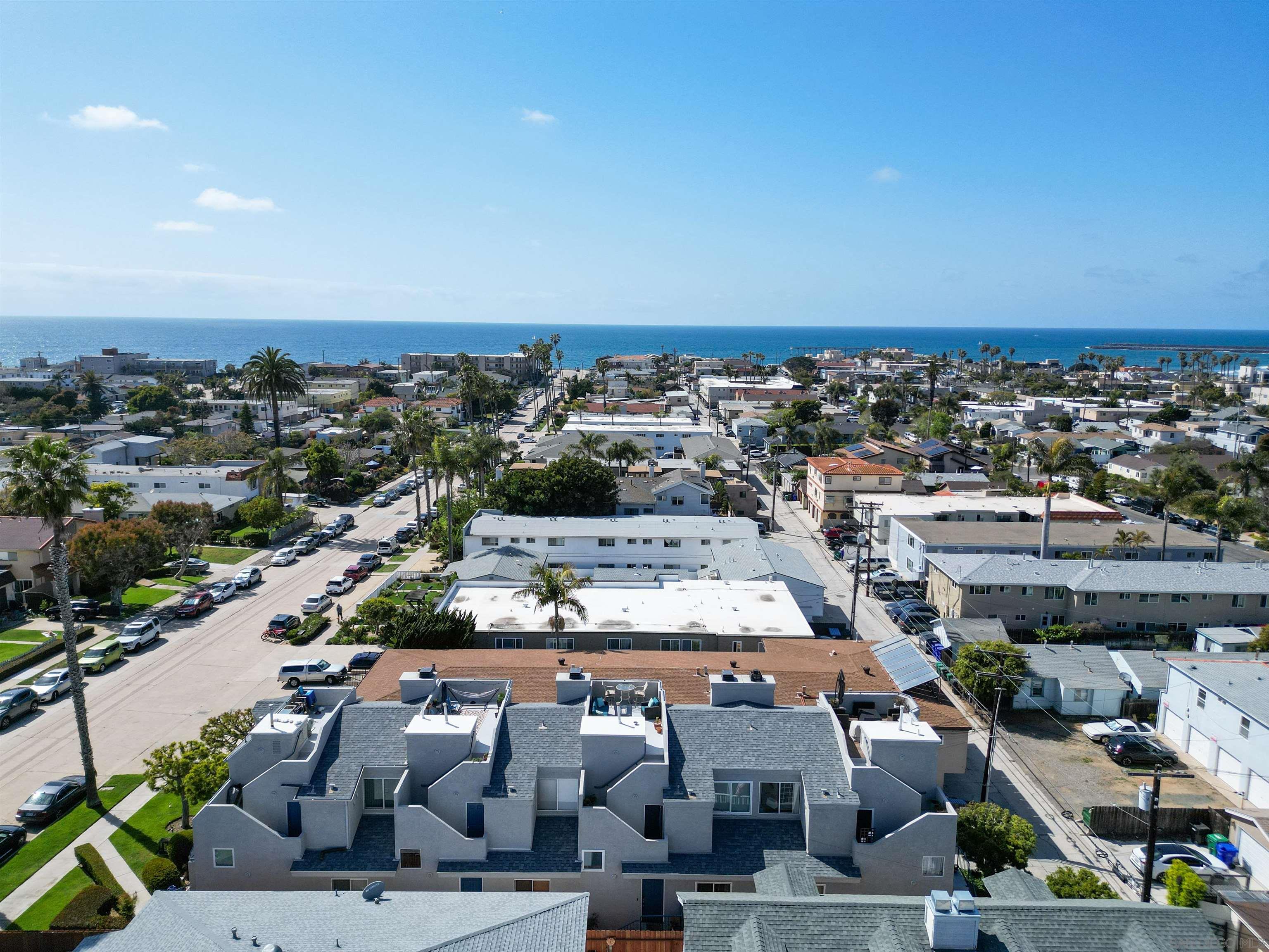 4820 Santa Cruz Ave 3