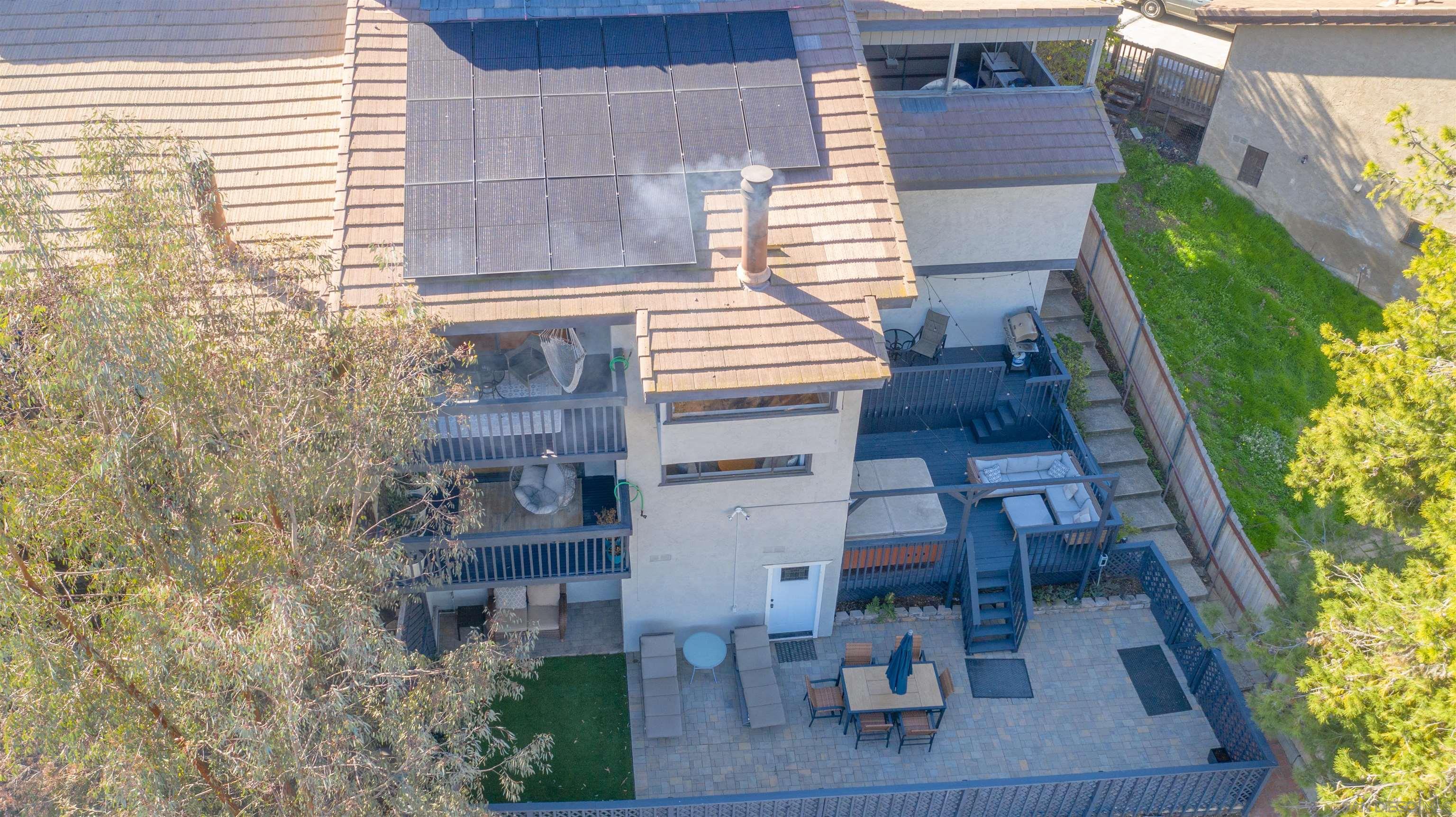 4433 Date Ave