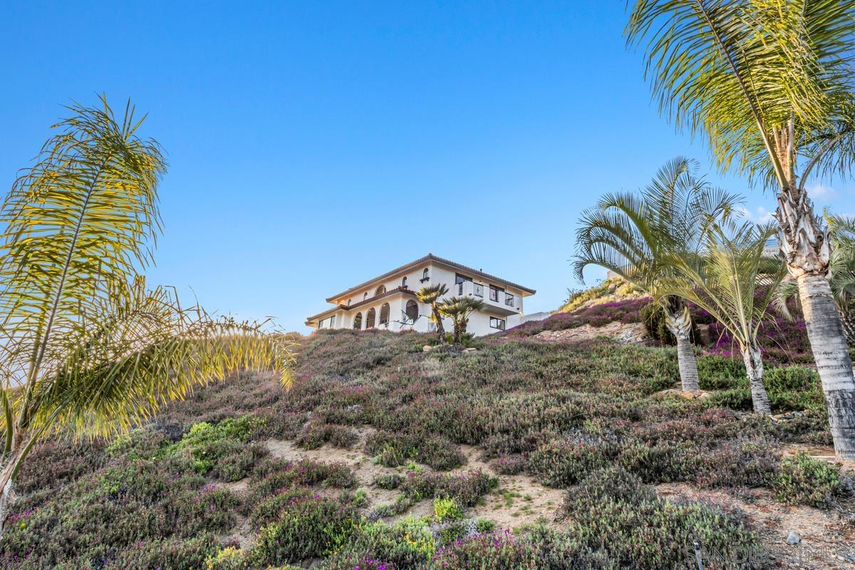 620 Calle De La Sierra