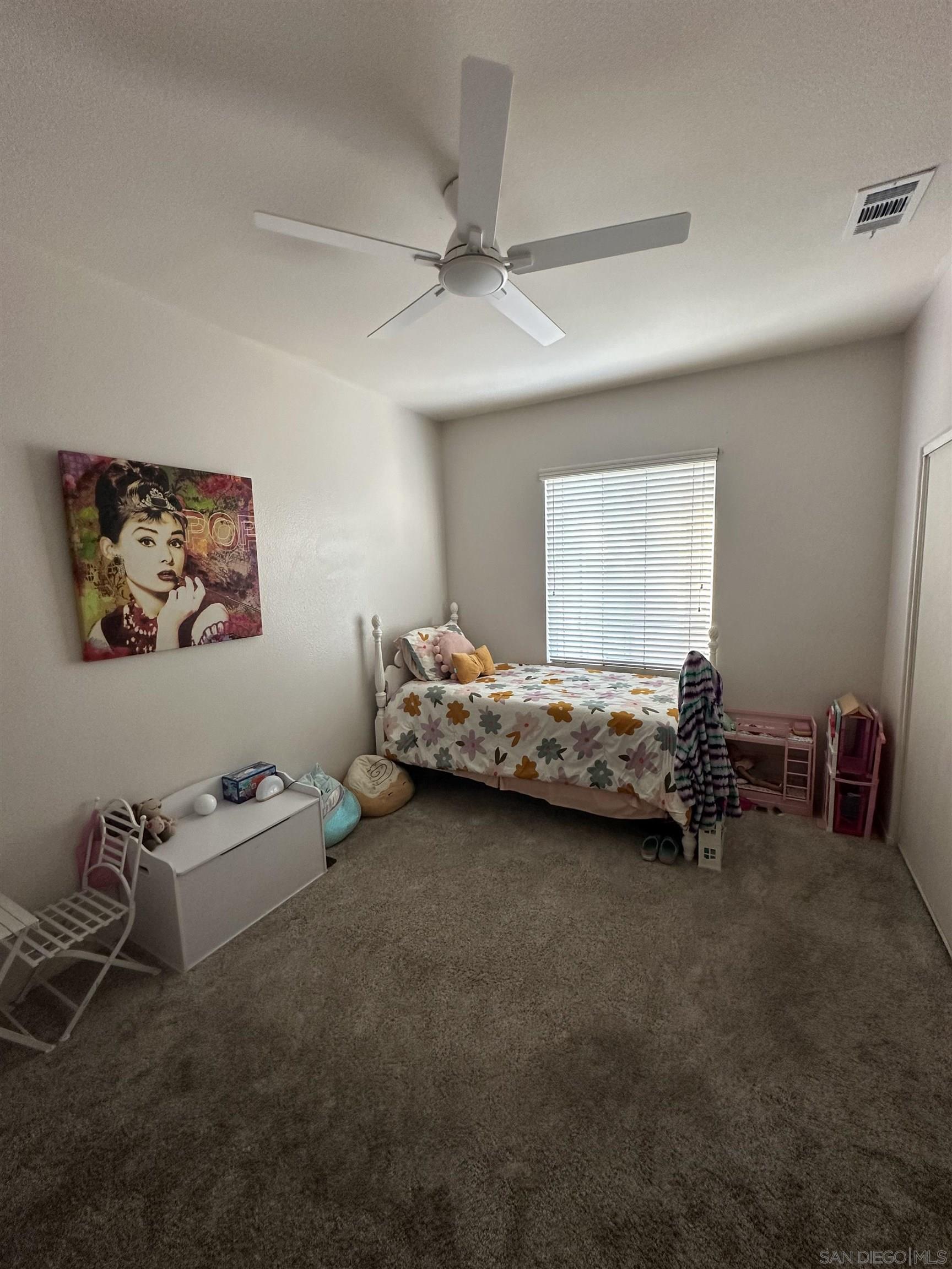 6289 Avenida De Las Vistas 2