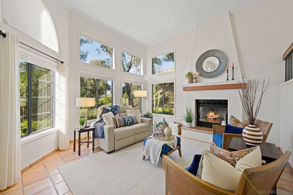 Photo for 9345 Lake Murray Blvd #A, San Diego, CA 92119 (MLS # 220027072)