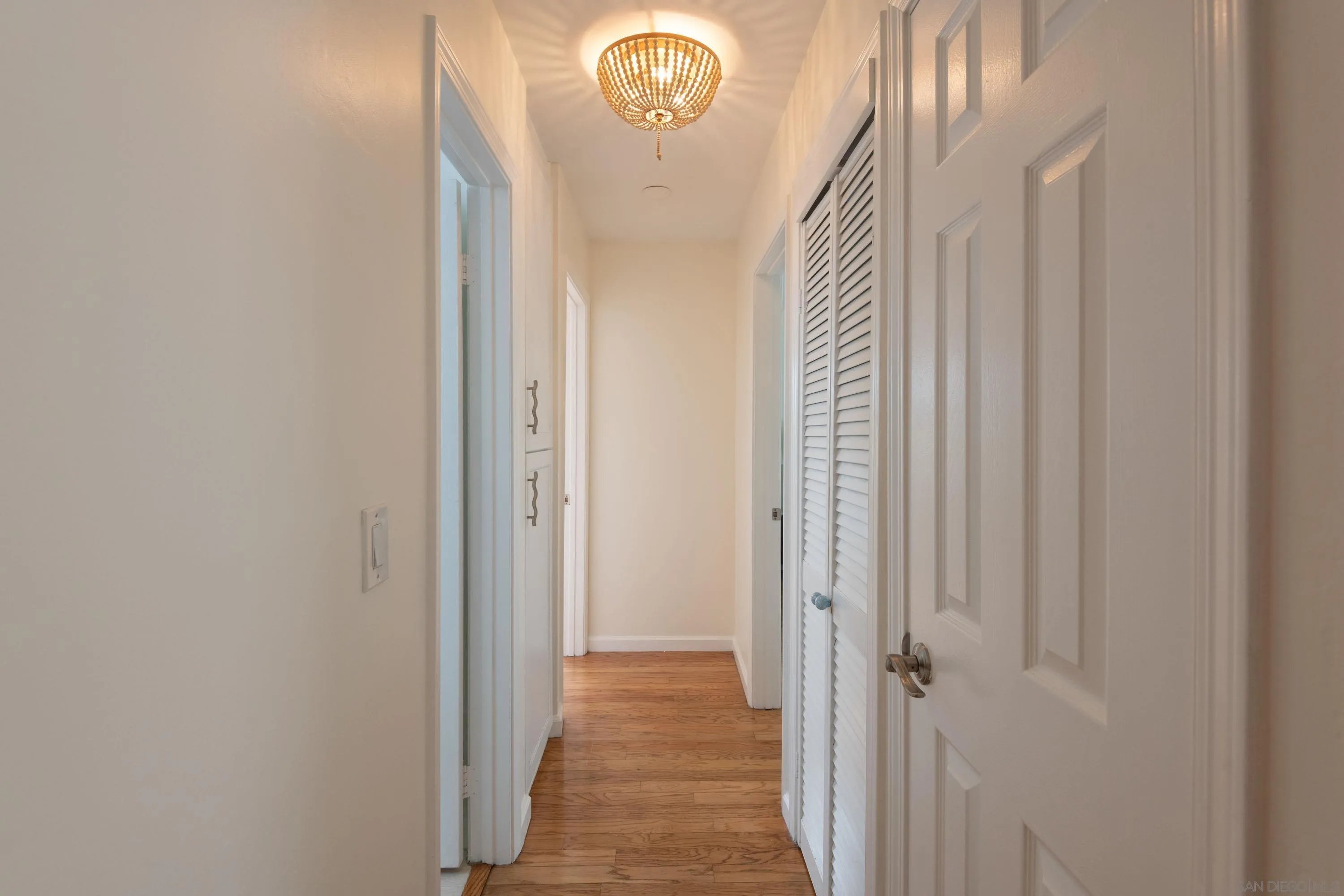 San Diego, California 92106, United States, 2 Bedrooms Bedrooms, ,2 BathroomsBathrooms,Residential,Pending,110999