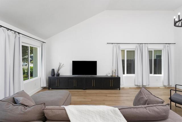 4576 Mariners Bay