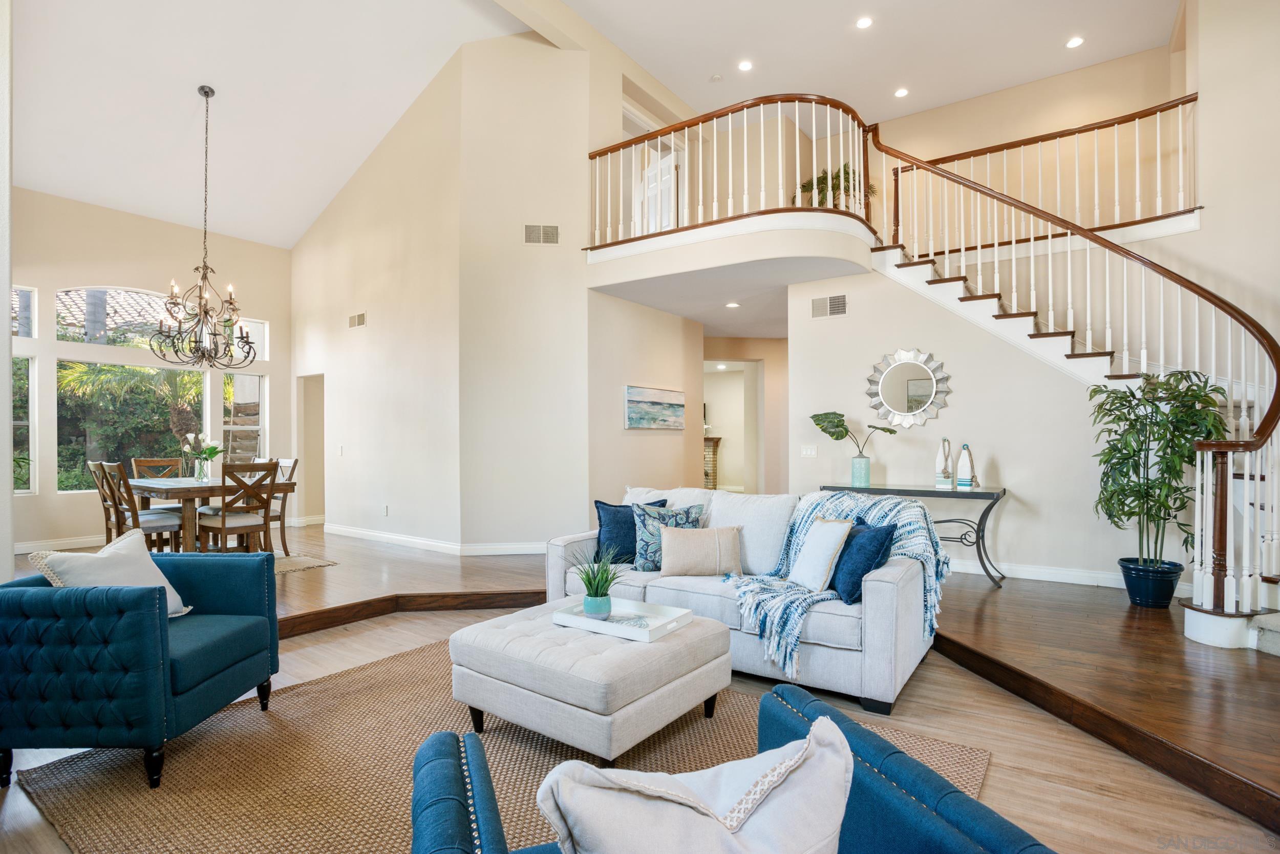 6906  Blue Orchid Ln