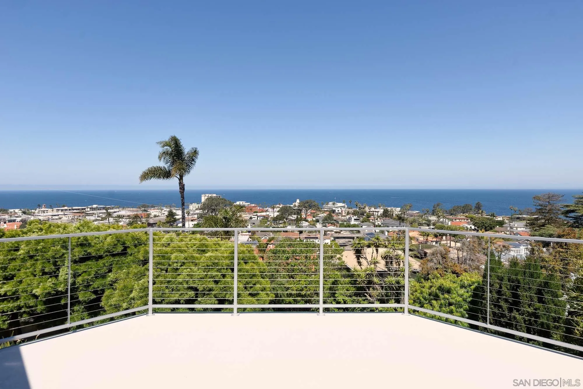 La Jolla, California 92037, United States, 3 Bedrooms Bedrooms, ,3 BathroomsBathrooms,Residential,Active,119257
