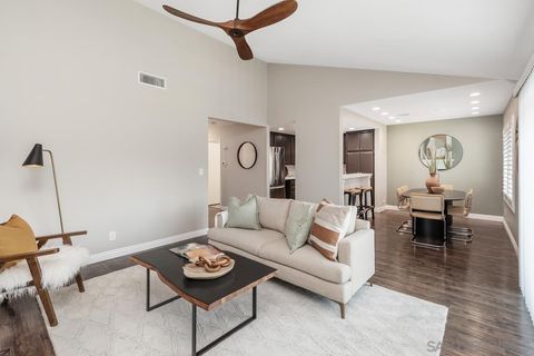 Condominium in La Mesa CA 7780 Parkway Dr.jpg