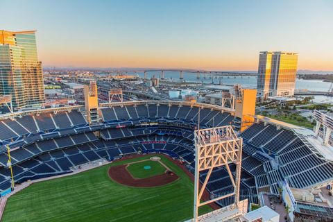 325 7th Ave 2302 San Diego CA 92101