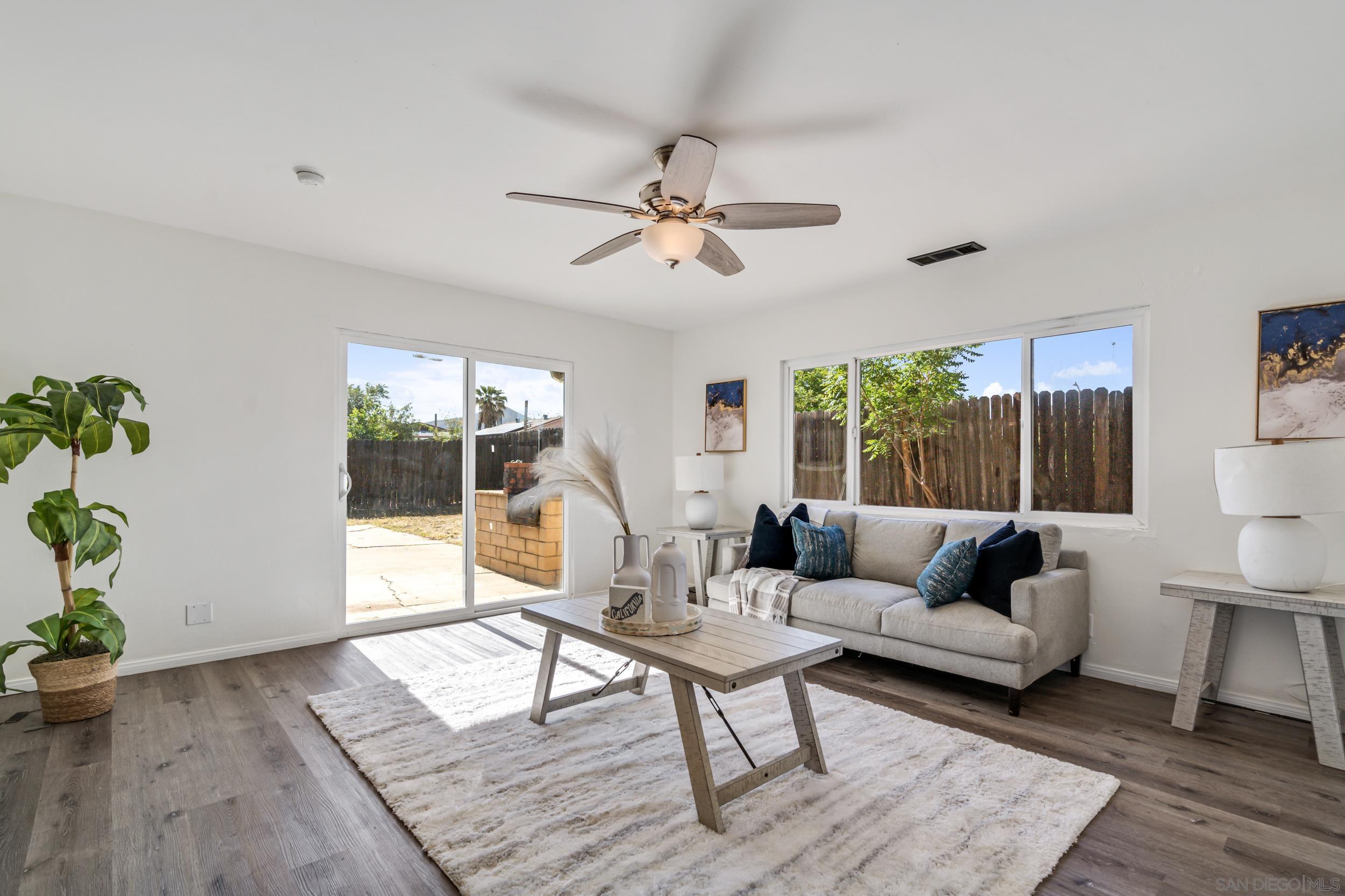 27177 Paloma Way
