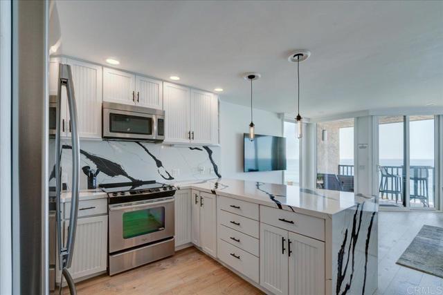 190 Del Mar Shores Terrace