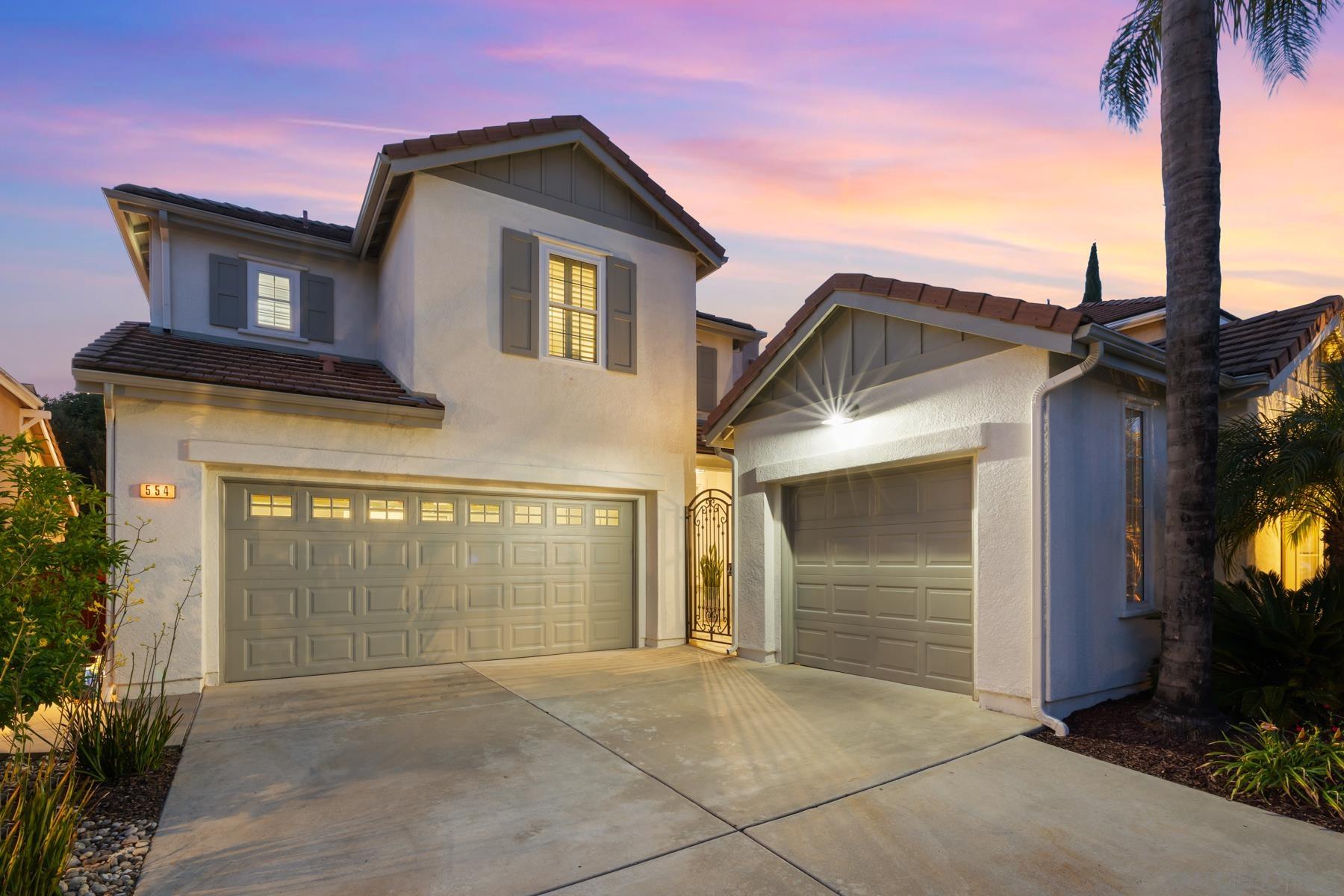 554 Golf Glen Dr