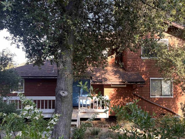 8606 Valley View Trail