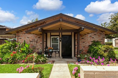 9952 N Magnolia Ave Santee CA 92071