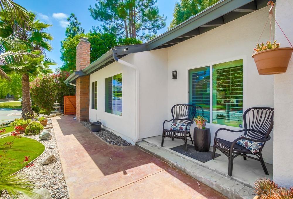 10518 Gabacho Dr