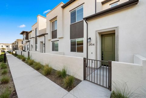 2104  Bluestone Circle Chula Vista CA 91913