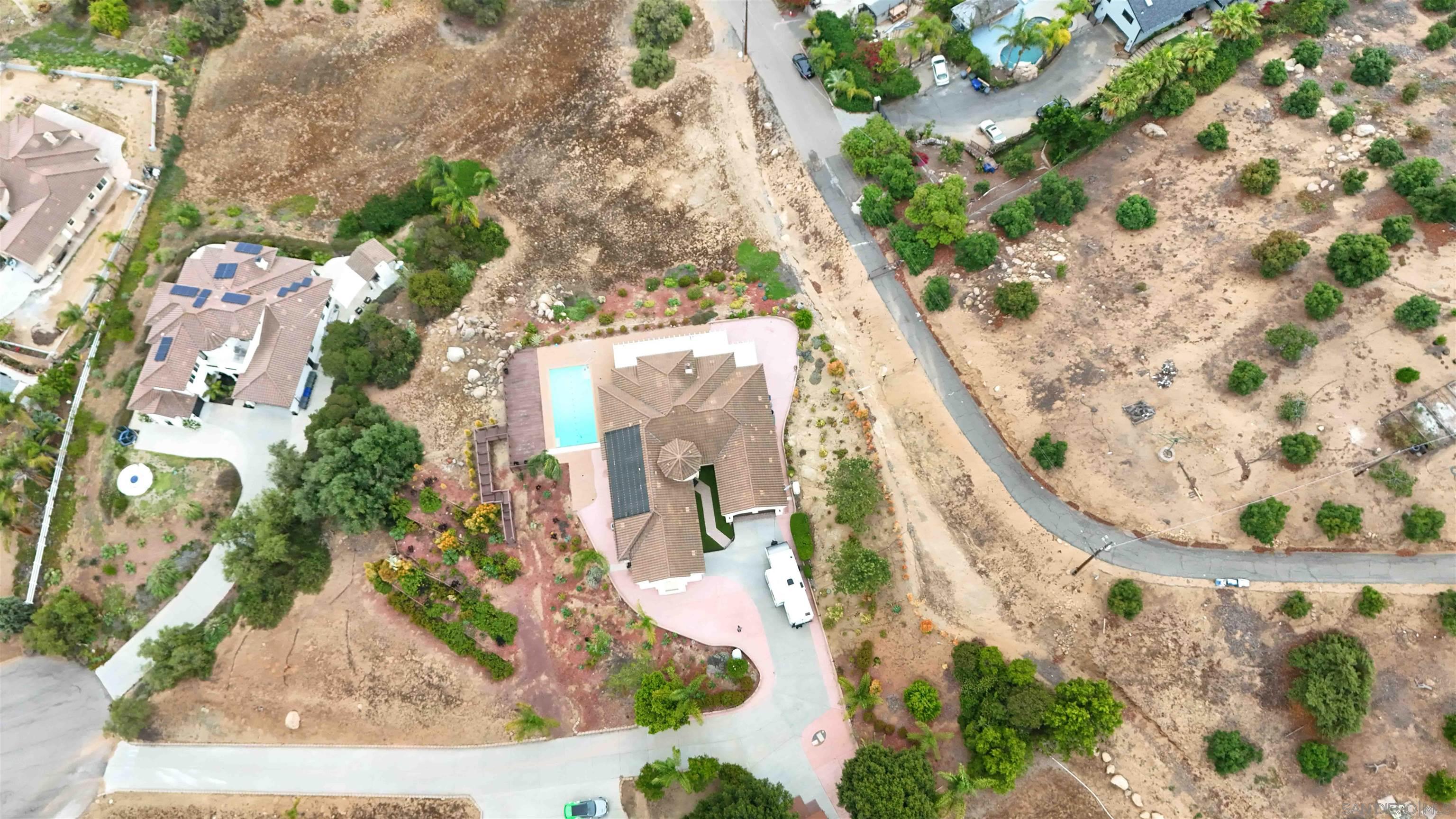 2387 Country Heights Rd.