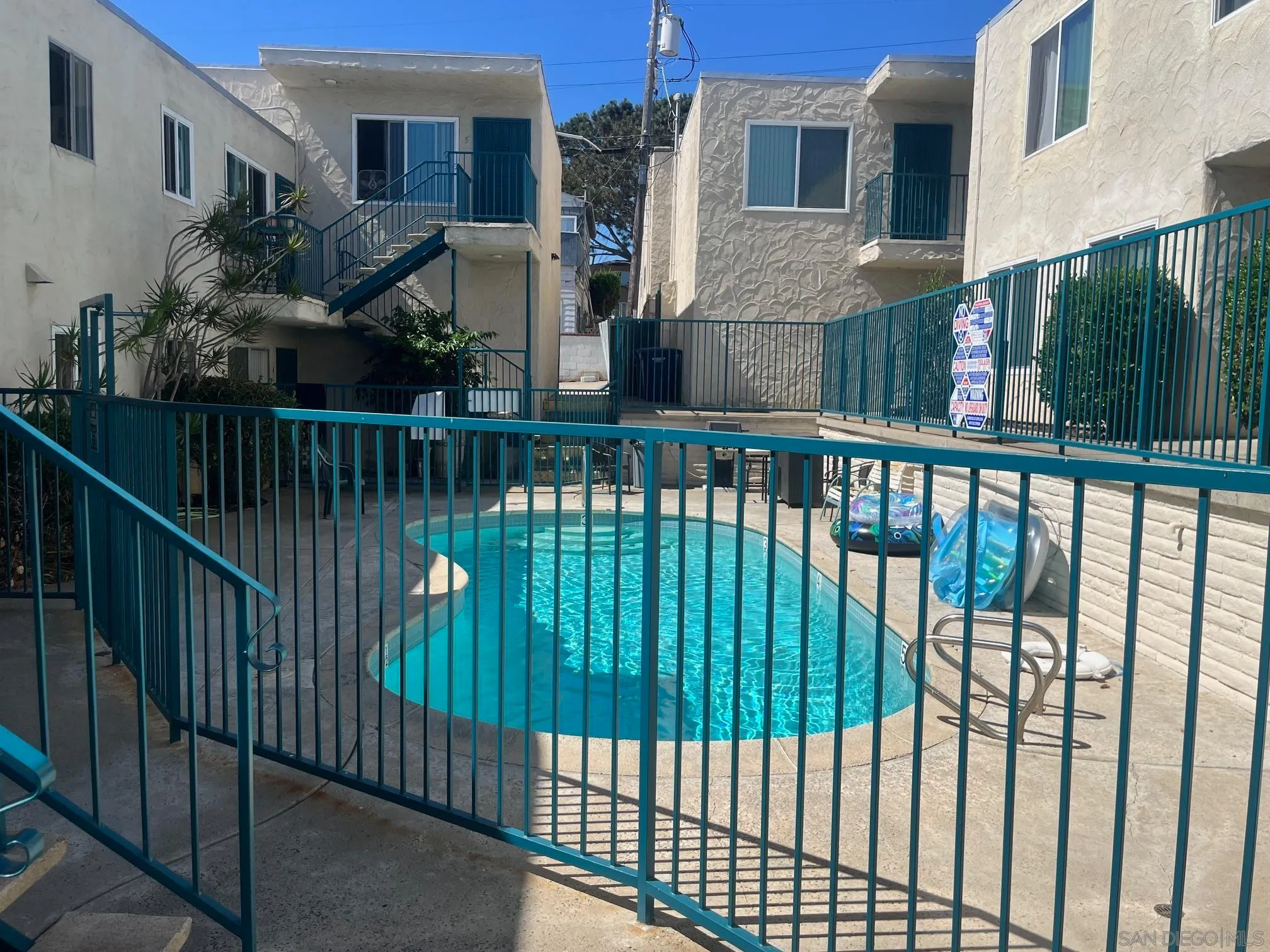 San Diego, California 92107, United States, 8 Bedrooms Bedrooms, ,8 BathroomsBathrooms,Residential,Active,158149