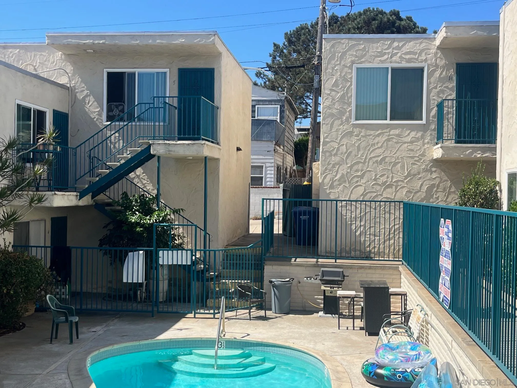 San Diego, California 92107, United States, 8 Bedrooms Bedrooms, ,8 BathroomsBathrooms,Residential,Active,158149