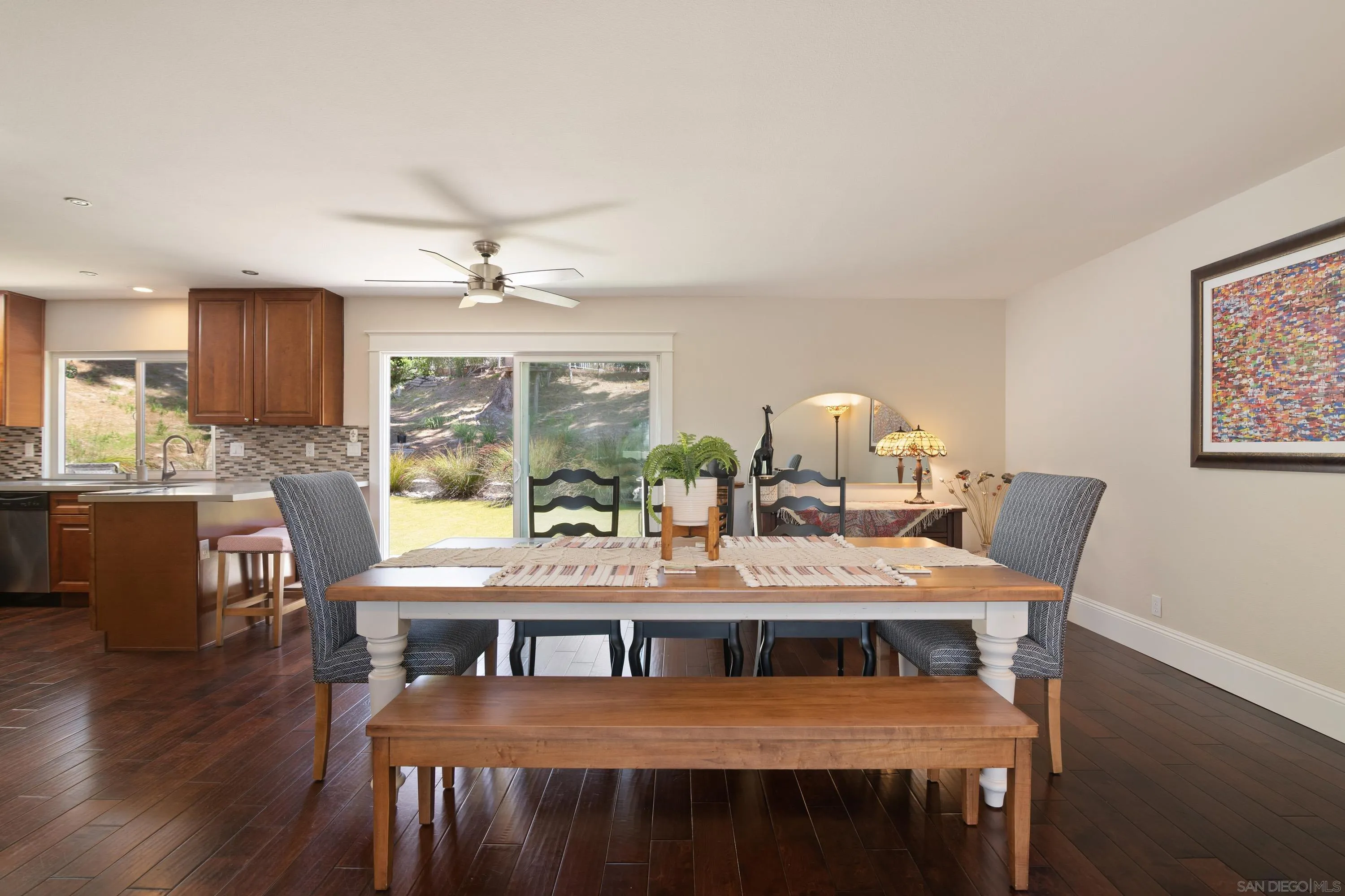 Carlsbad, California 92008, United States, 4 Bedrooms Bedrooms, ,3 BathroomsBathrooms,Residential,Pending,136490