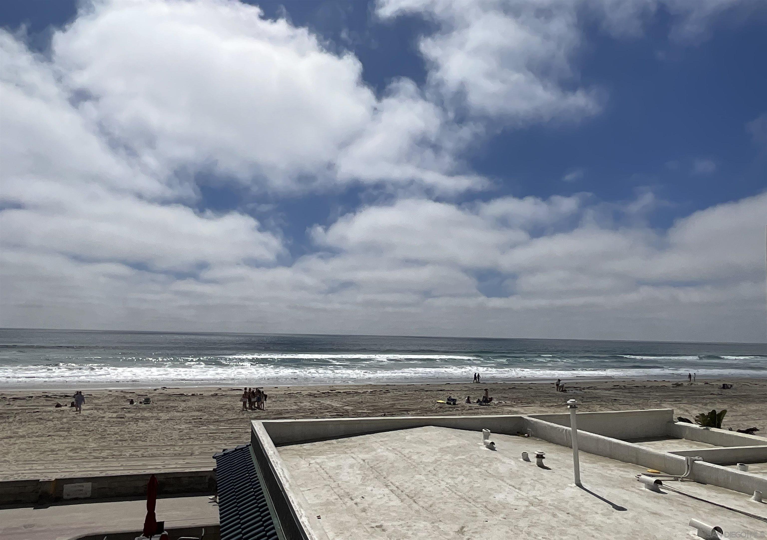 3773 Ocean Front Walk