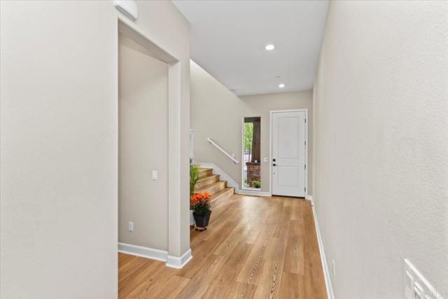597 MIDDLEBROOK RD