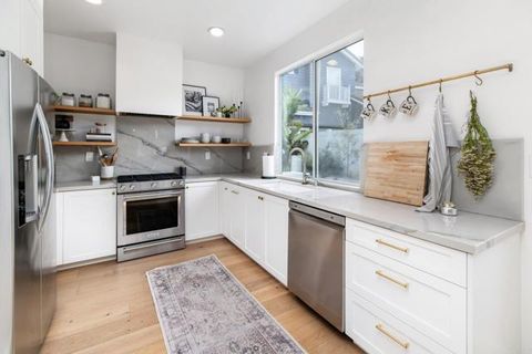 1203 Cambria Way Encinitas CA 92024