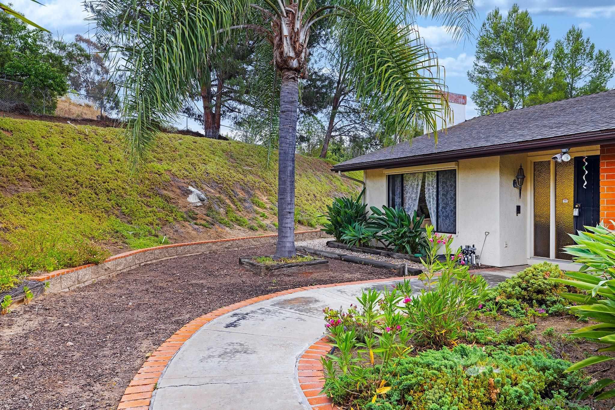 1717 Penasco Rd