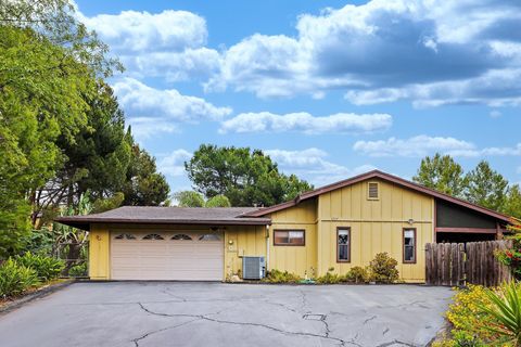 1717  Penasco Rd El Cajon CA 92019