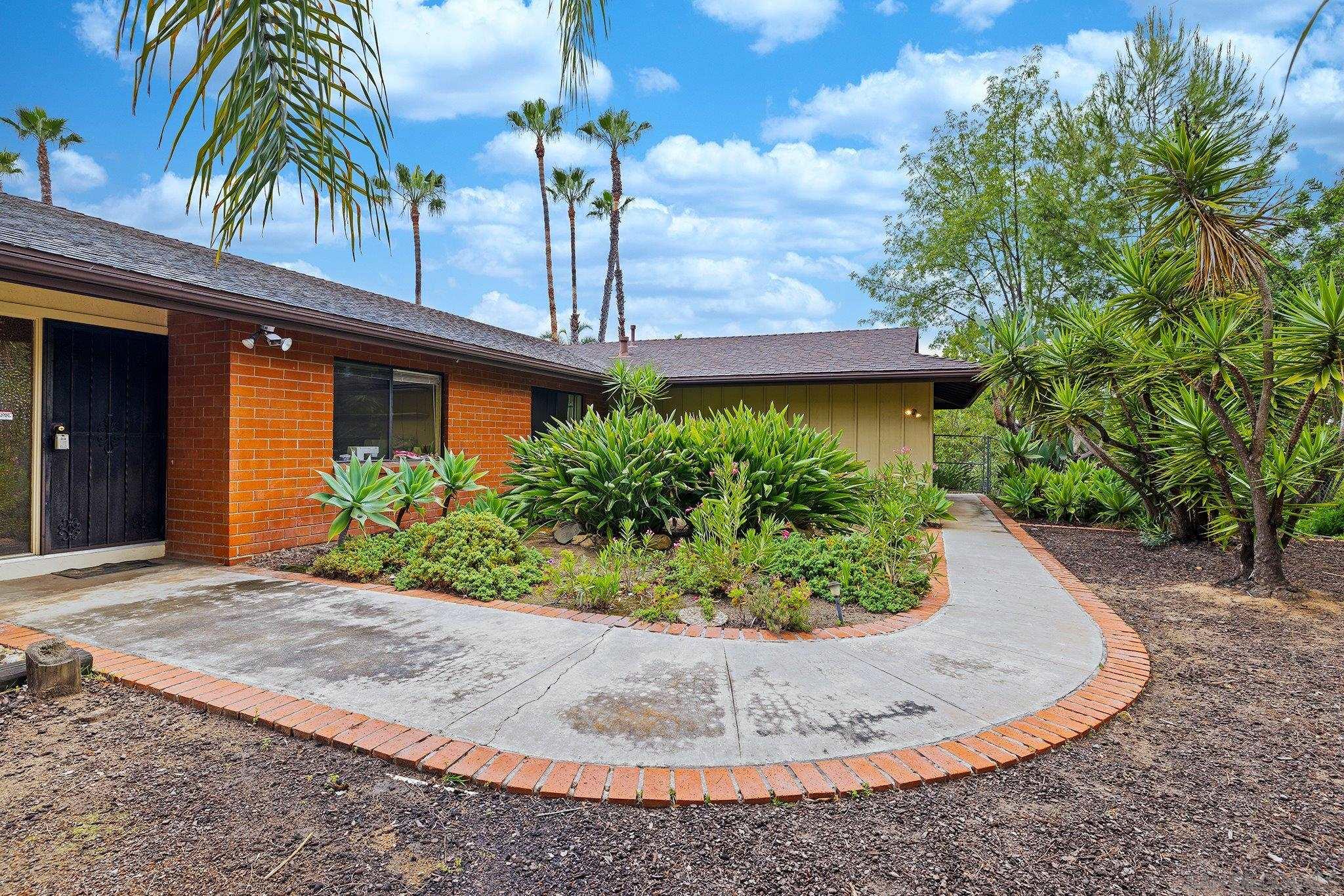 1717 Penasco Rd