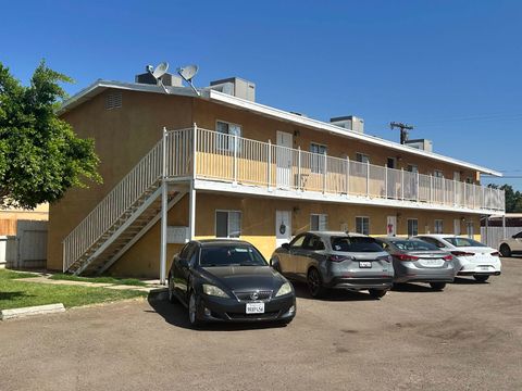 1412  El Centro Ave El Centro CA 92243