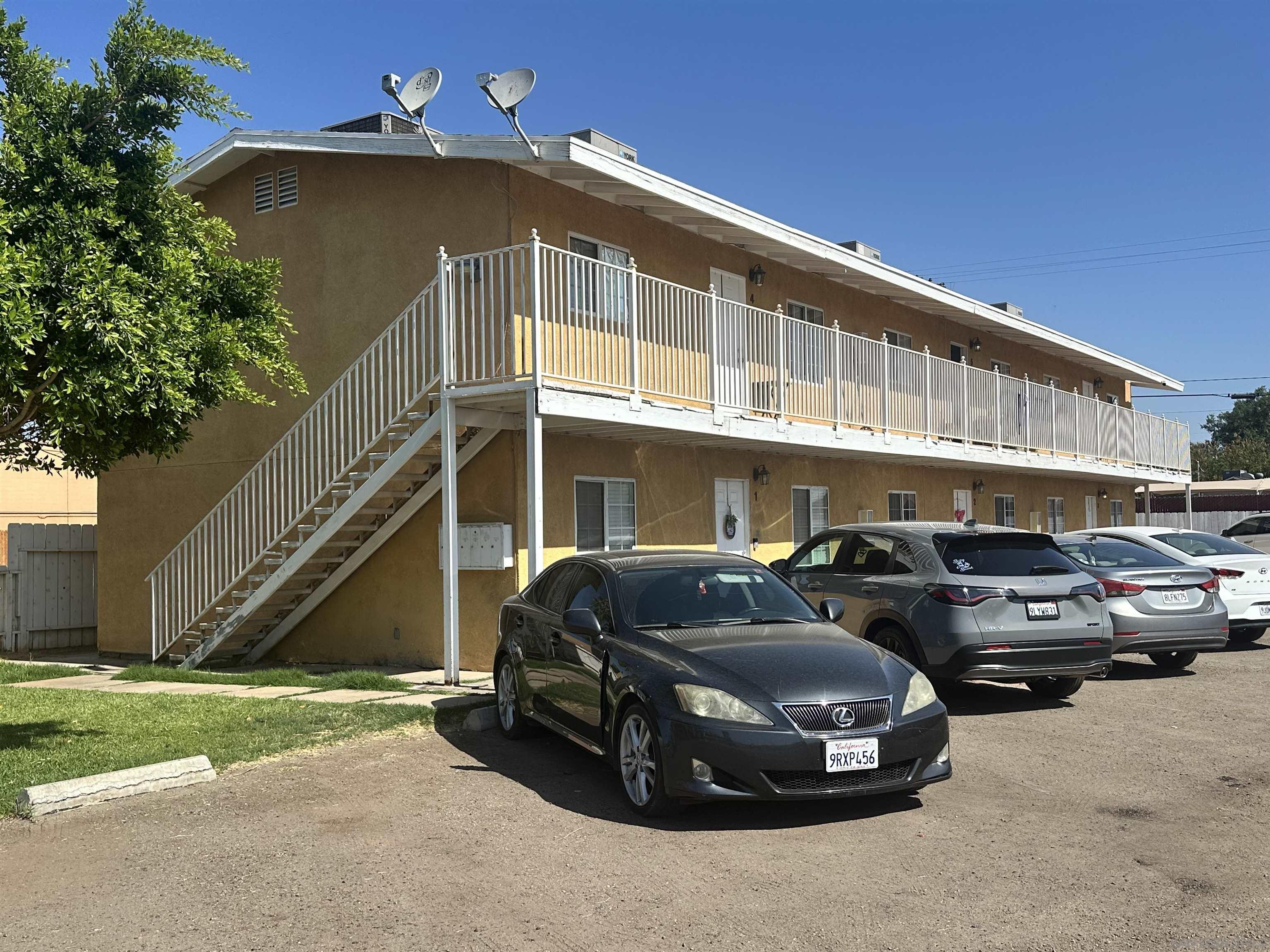 1412 El Centro Ave