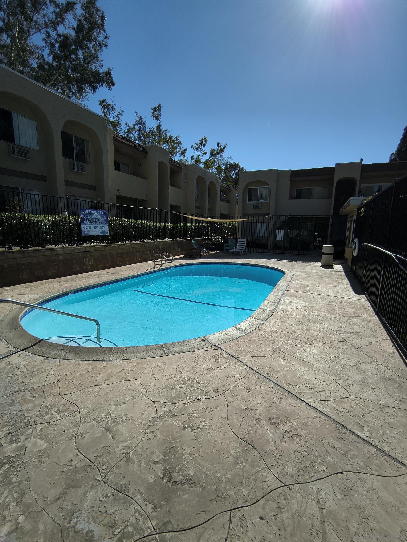 3557 Kenora Dr 22