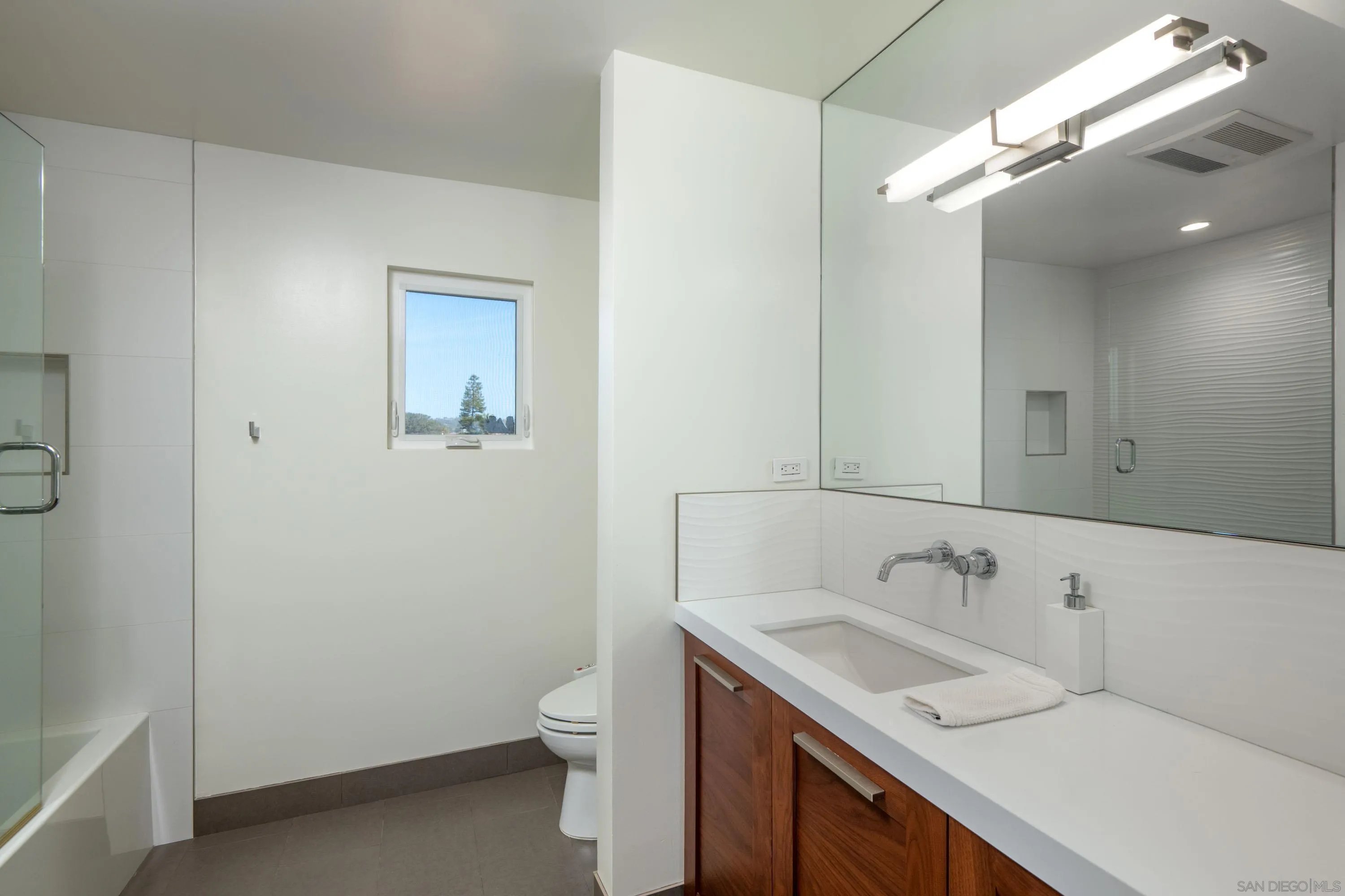 San Diego, California 92109, United States, 2 Bedrooms Bedrooms, ,2 BathroomsBathrooms,Residential,Coming Soon,96191