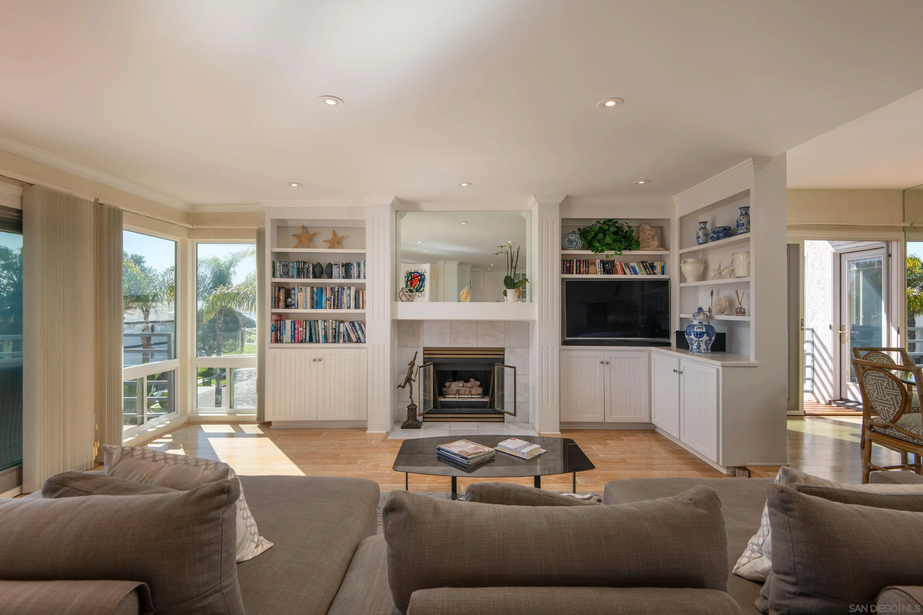 San Diego, California 92109, United States, 2 Bedrooms Bedrooms, ,2 BathroomsBathrooms,Residential,Coming Soon,96191