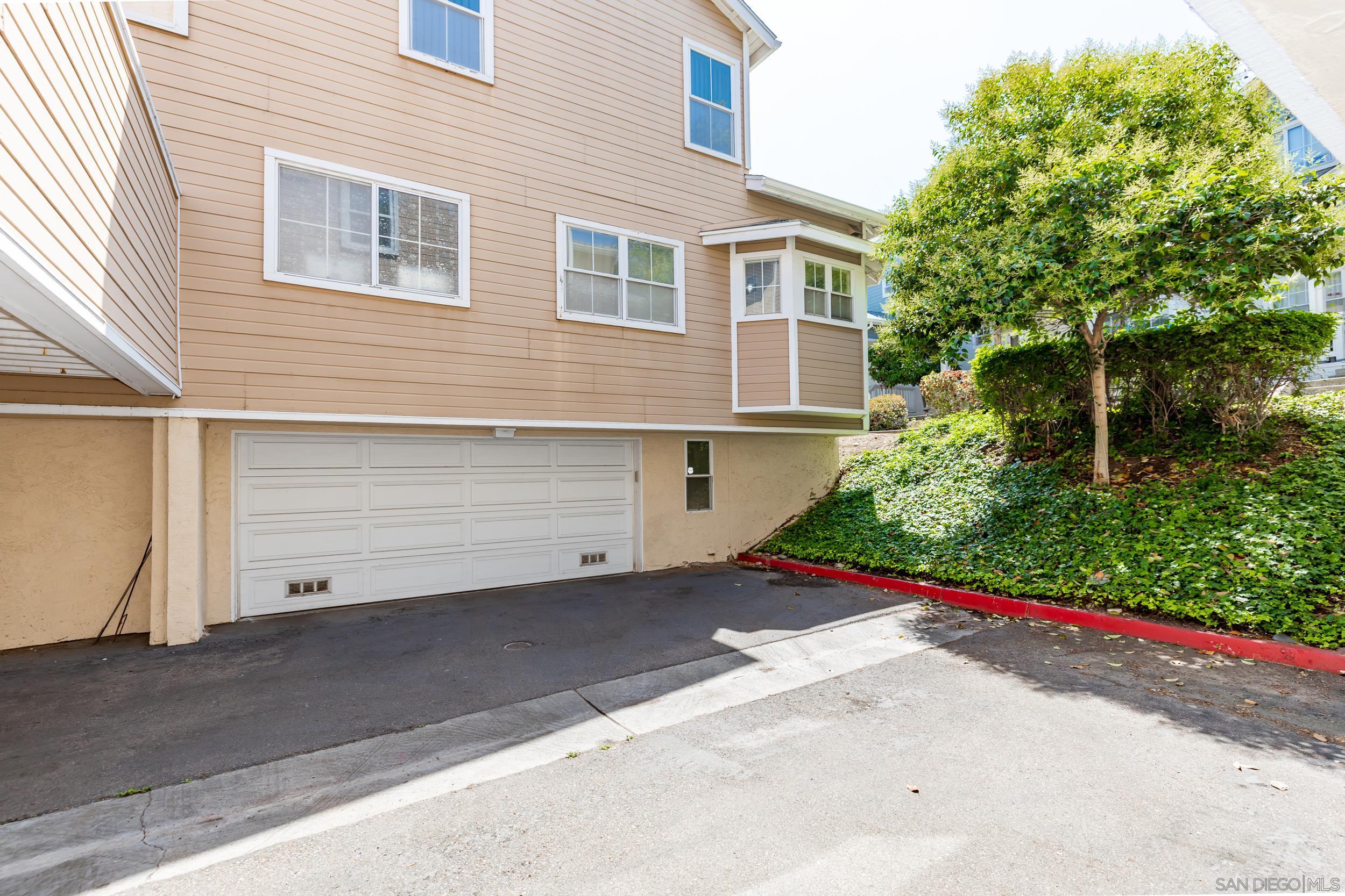 10050 Scripps Vista Way 26