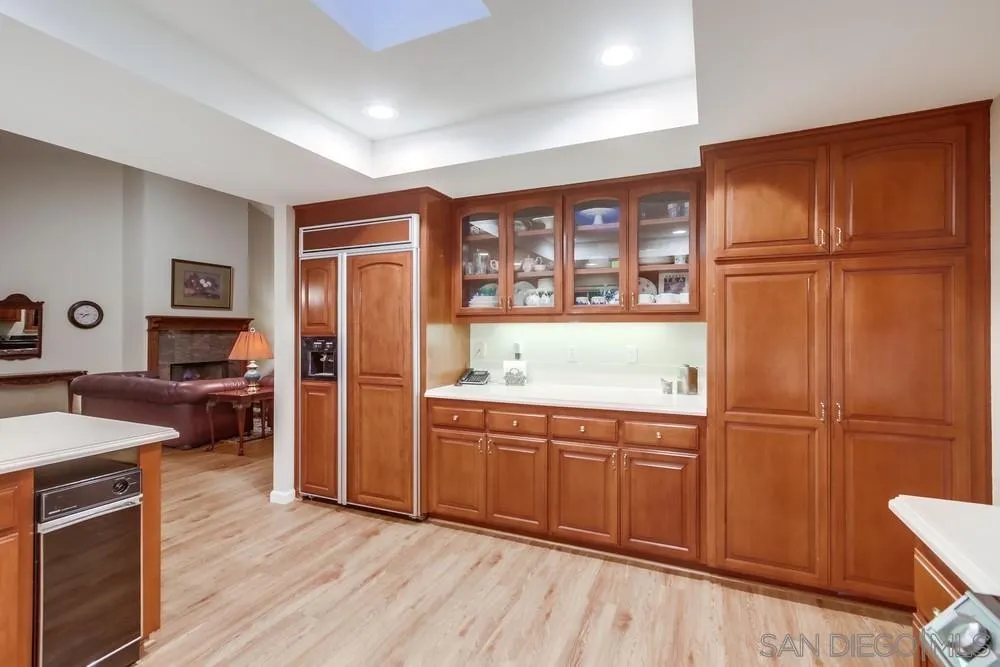 Poway, California 92064, United States, 5 Bedrooms Bedrooms, ,4 BathroomsBathrooms,Residential,Active,145536