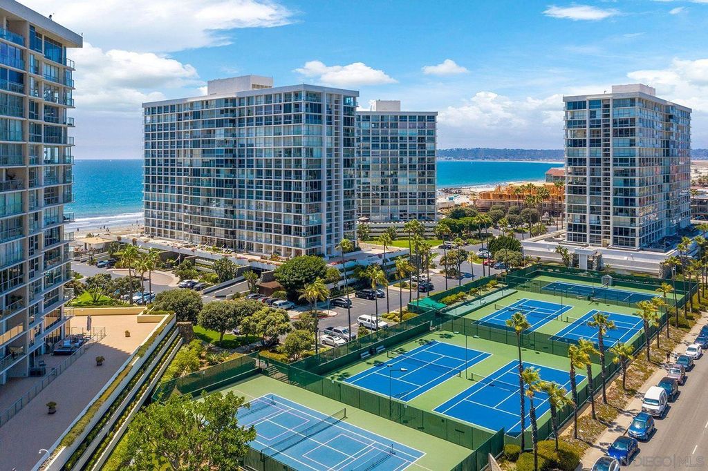 Photo of 1730 Avenida Del Mundo #805, Coronado, CA 92118 (MLS # 250019326)