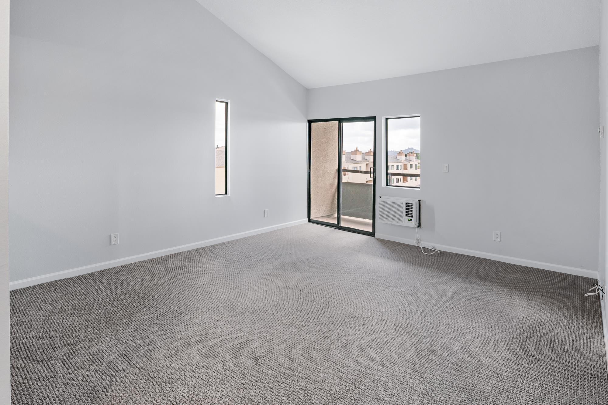 6930 Hyde Park 312