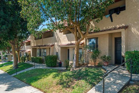 4560  Twain Ave  3 San Diego CA 92120