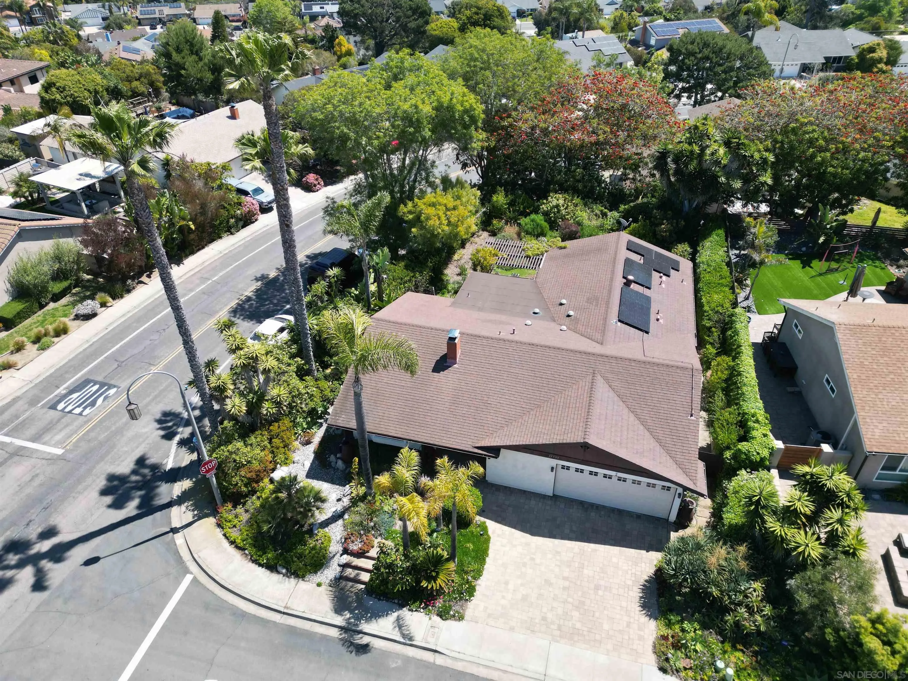 Del Mar, California 92014, United States, 3 Bedrooms Bedrooms, ,2 BathroomsBathrooms,Residential,Active,113441