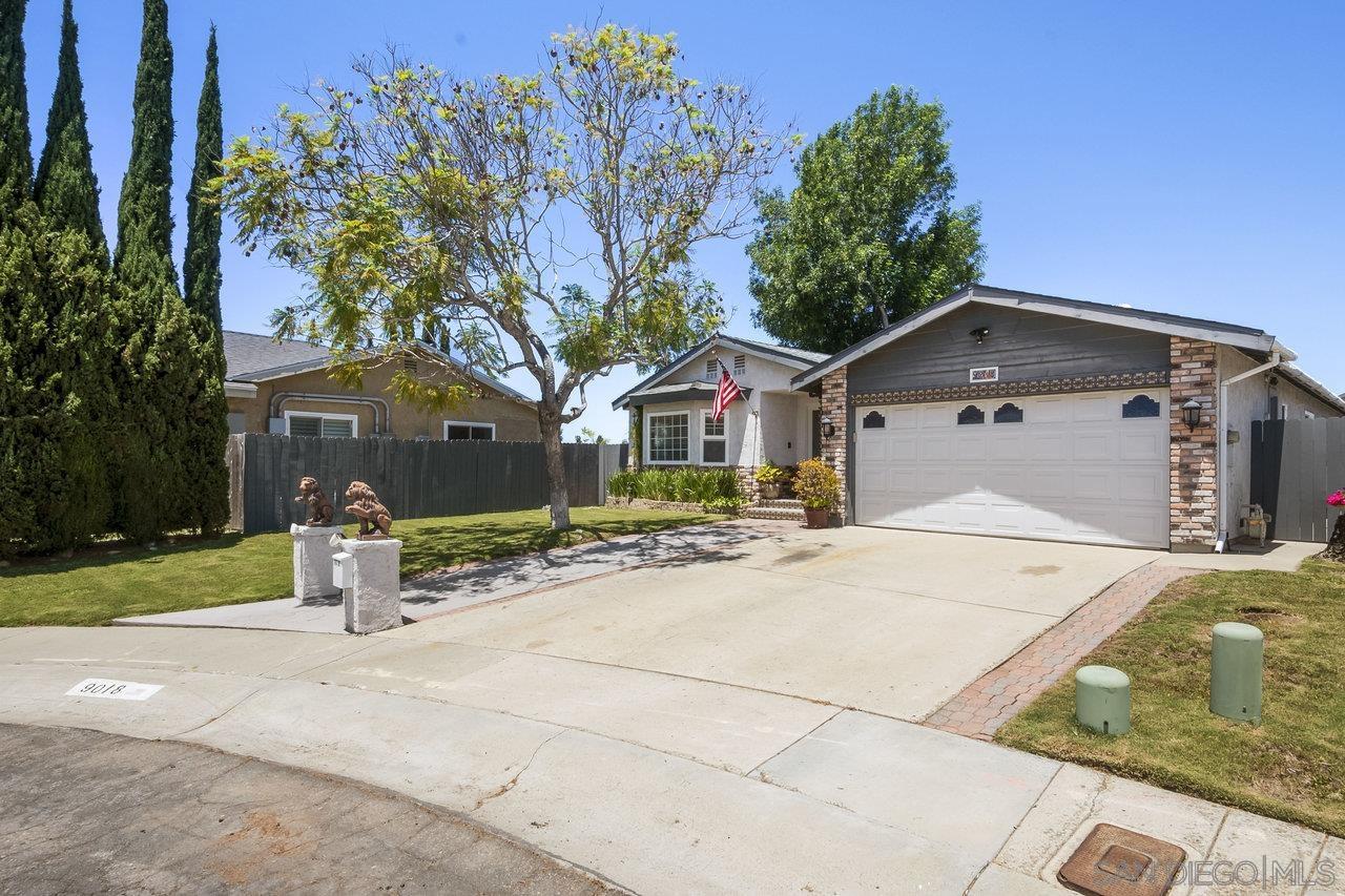 9018 Jergens Ct