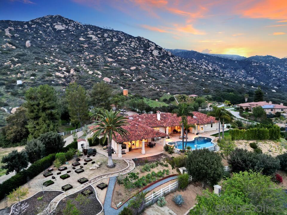 14940 Oak Trail Ct