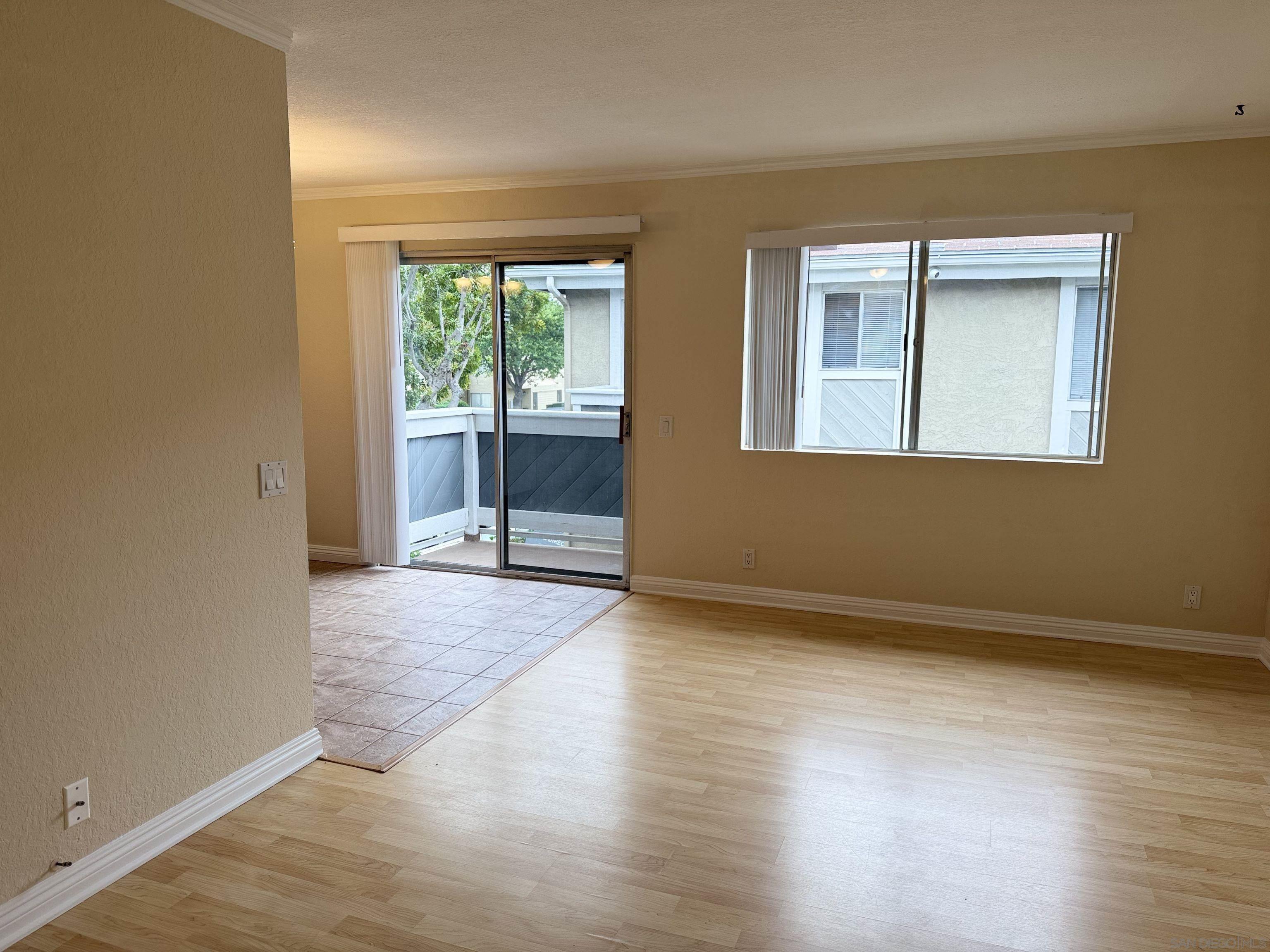 11175  Kelowna Rd  7