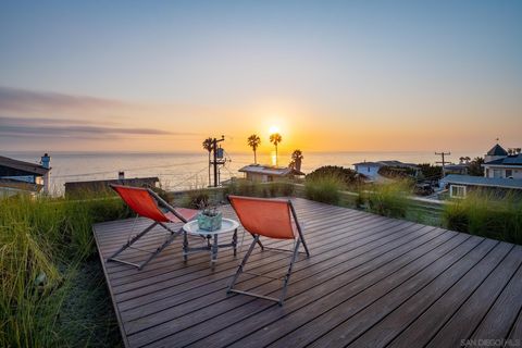 1521  Neptune Ave Encinitas CA 92024